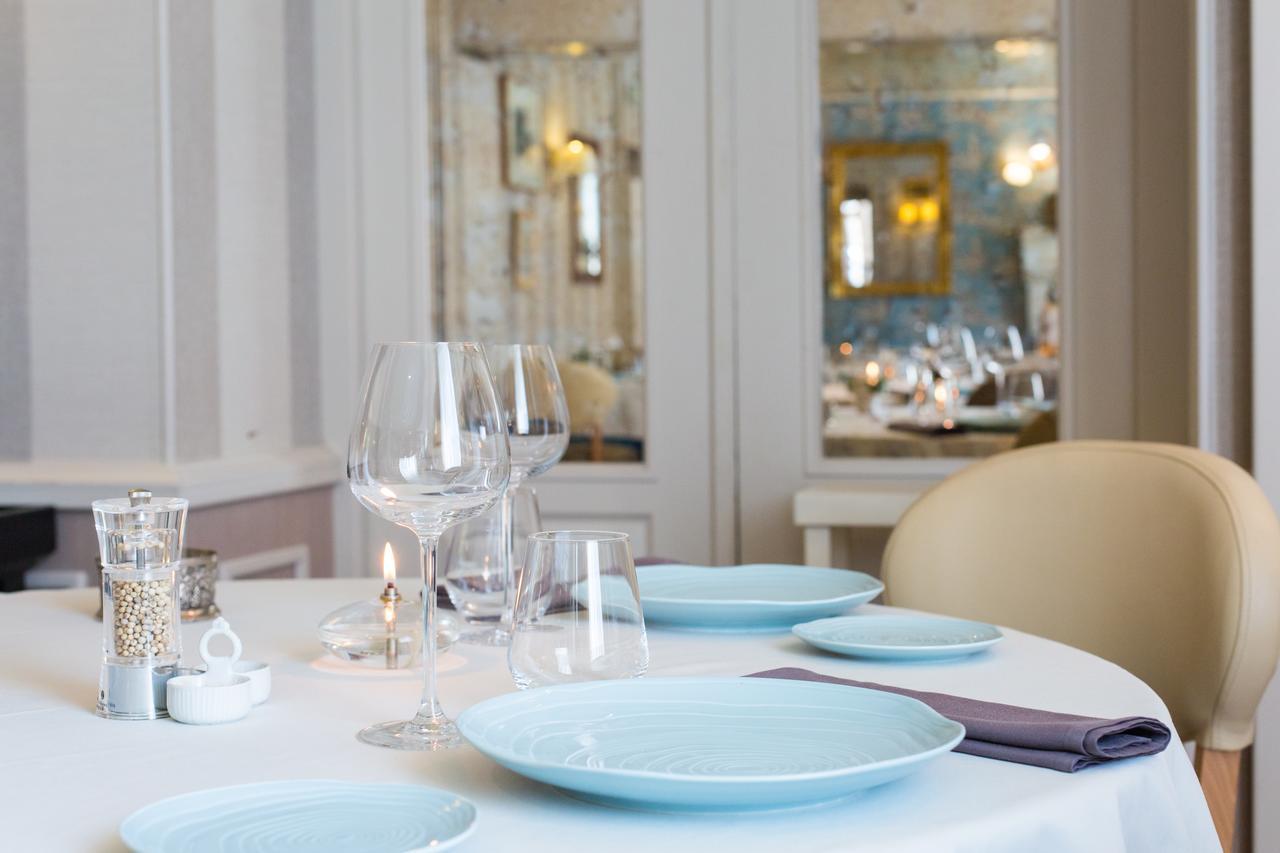 Logis Hotels Restaurant La Mere Hamard Semblançay Zewnętrze zdjęcie
